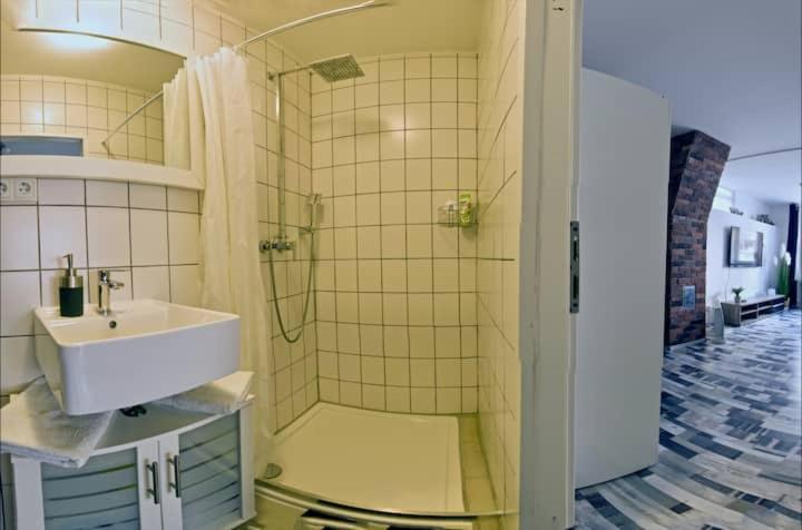 Moderne Wohnung Schwarzwald - In Bester Lage Direkt Am Fluss Bad Wildbad Exteriér fotografie